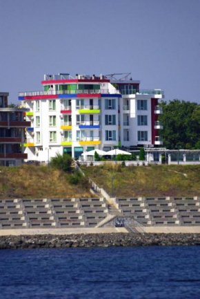 Family Hotel Elit